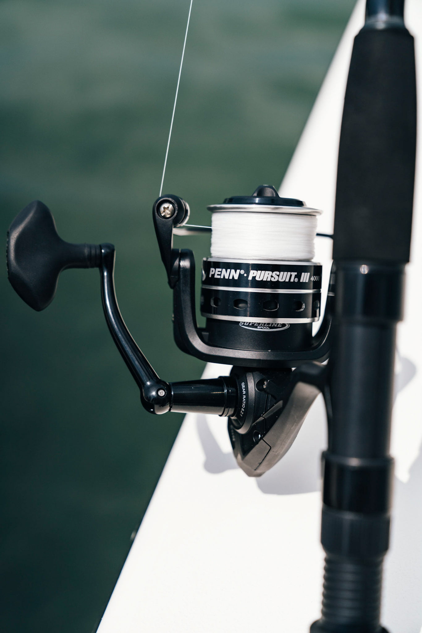 PENN 7' Pursuit III 1-Piece Fishing Rod and Reel (Size 4000) Spinning Combo - Image 4